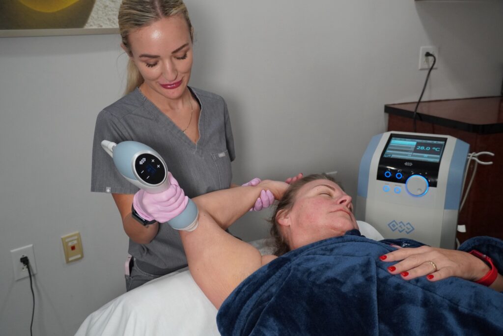 emtone treatment at stadia med spa san antonio header image 1